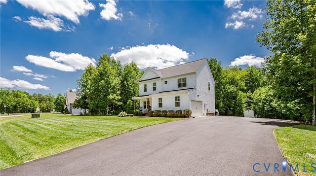 8425 Sparks Ter, Quinton, VA 23141