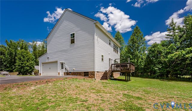 8425 Sparks Ter, Quinton, VA 23141