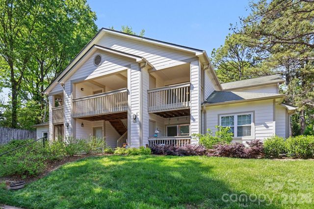 1051 Churchill Downs Court B, Charlotte, NC 28211