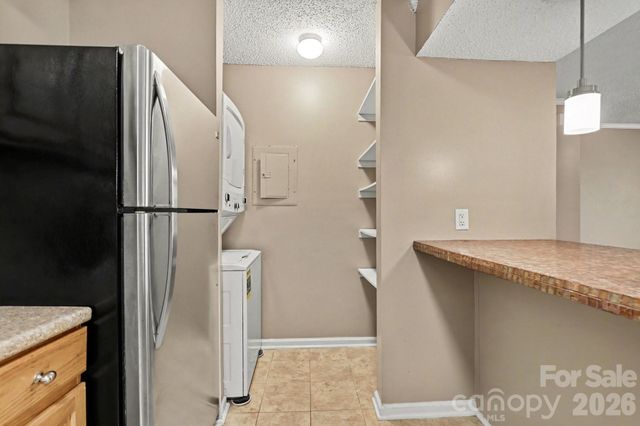 1051 Churchill Downs Court B, Charlotte, NC 28211