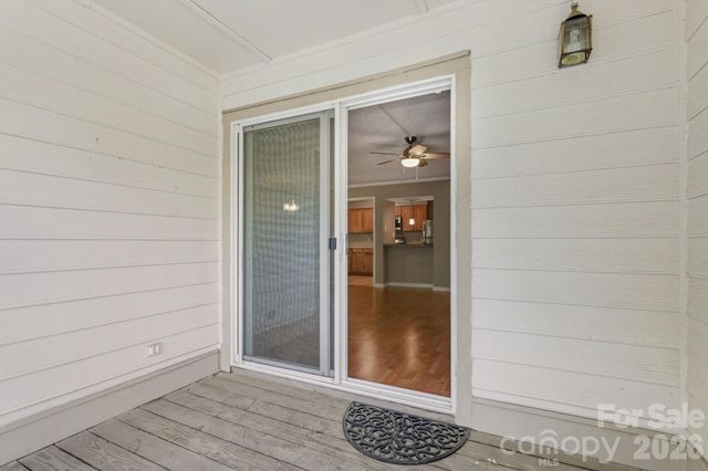 1051 Churchill Downs Court B, Charlotte, NC 28211