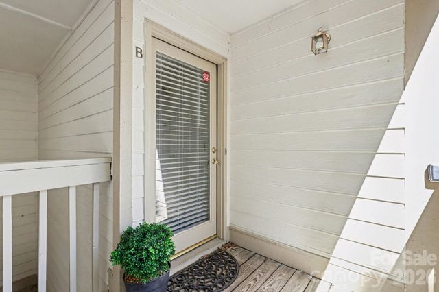 1051 Churchill Downs Court B, Charlotte, NC 28211