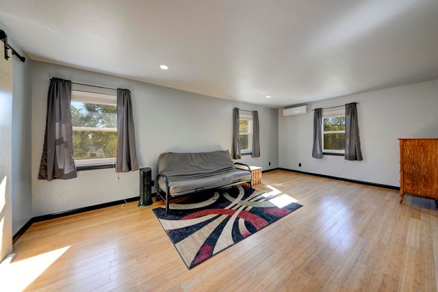 6 Wood Drive, Belen, NM 87002