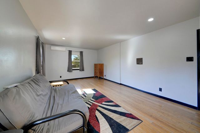 6 Wood Drive, Belen, NM 87002