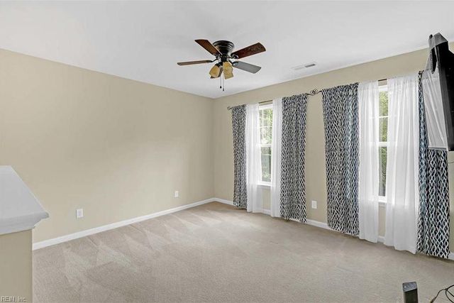 8236 Hawthorn DR, Hayes, VA 23072