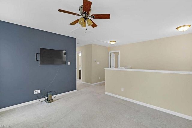 8236 Hawthorn DR, Hayes, VA 23072