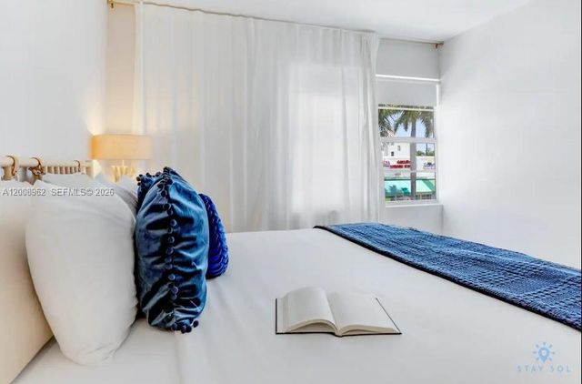 7326 Collins Ave 201, Miami Beach, FL 33141