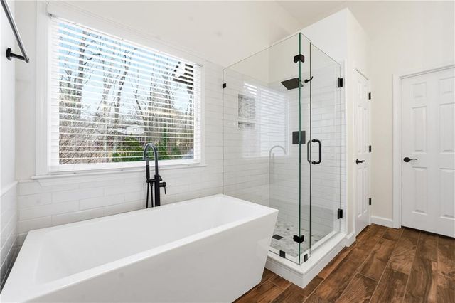 4474 Woodford NE Pass, Roswell, GA 30075