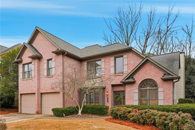 4474 Woodford NE Pass, Roswell, GA 30075