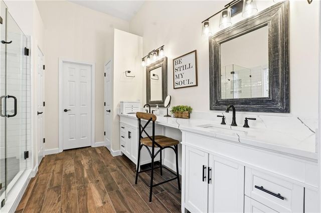 4474 Woodford NE Pass, Roswell, GA 30075