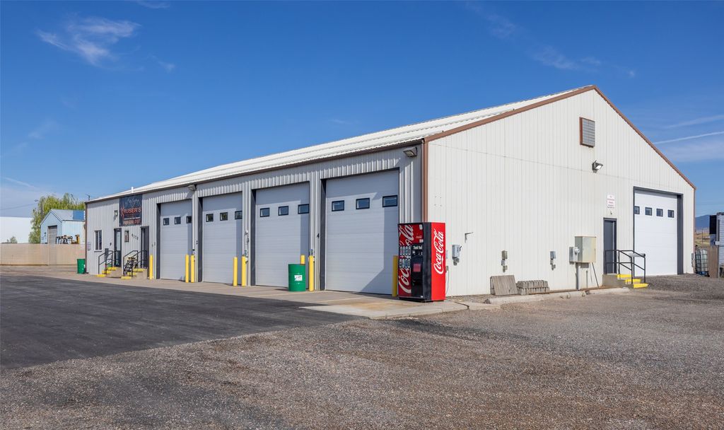 9170 Futurity Drive, Missoula, MT 59808 photo 3