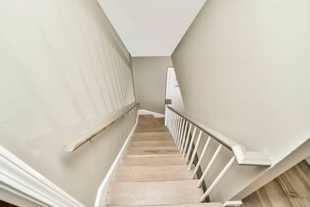 159 Stoughton St, Stoughton, MA 02072