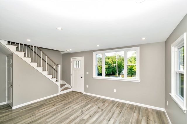 159 Stoughton St, Stoughton, MA 02072