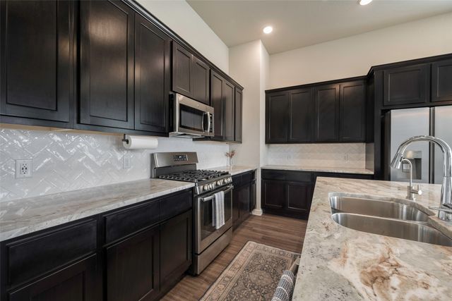 5664 Durst Lane, Forney, TX 75126