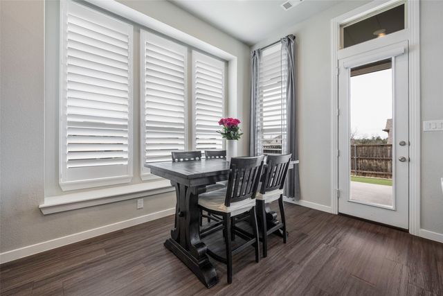 5664 Durst Lane, Forney, TX 75126