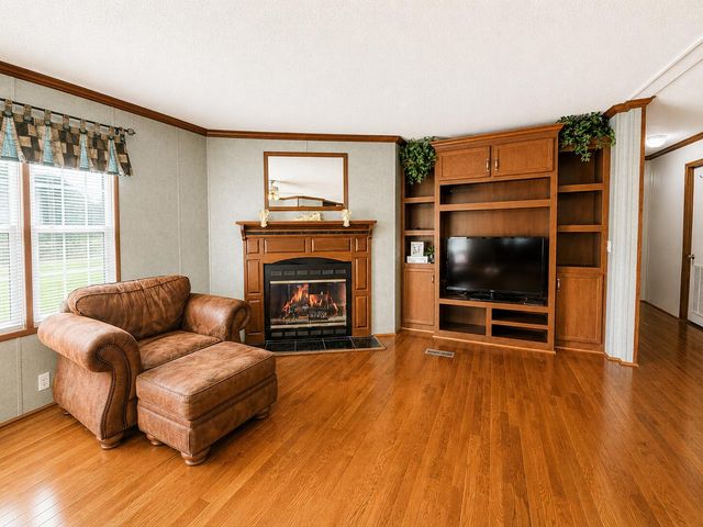 101 Arnold Heights, Carlisle, KY 40311
