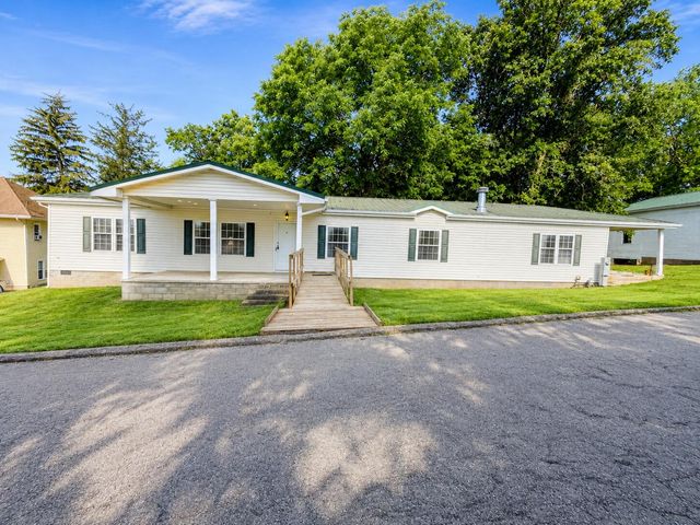 101 Arnold Heights, Carlisle, KY 40311