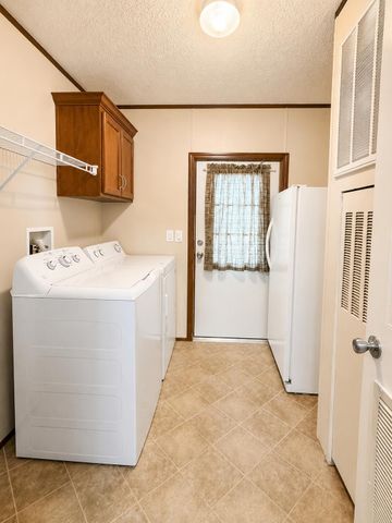 101 Arnold Heights, Carlisle, KY 40311