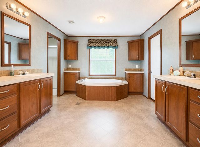 101 Arnold Heights, Carlisle, KY 40311