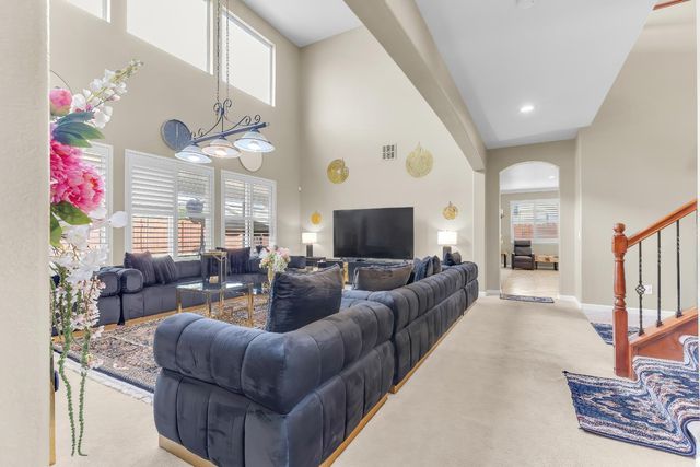 1317 Mill Way, Stockton, CA 95209