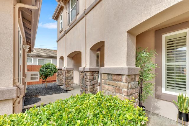 1317 Mill Way, Stockton, CA 95209