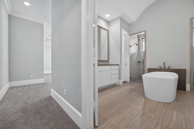 308 Lodestone LN, Austin, TX 78738