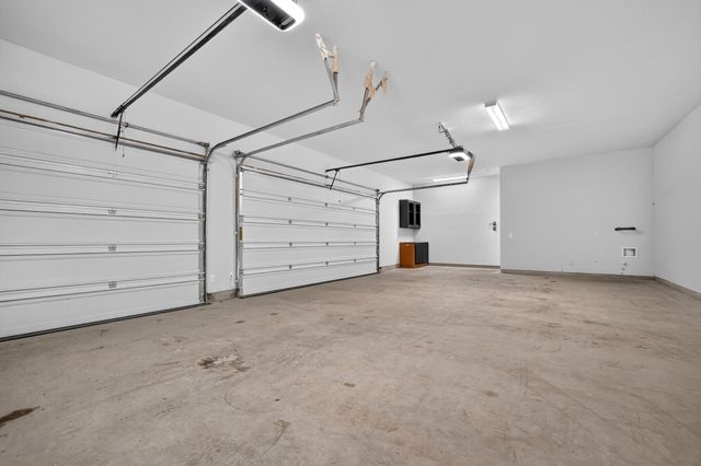 308 Lodestone LN, Austin, TX 78738