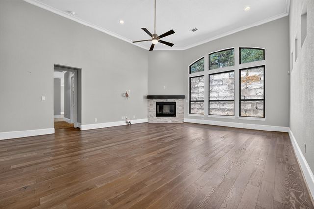 308 Lodestone LN, Austin, TX 78738