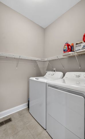 5025 Winslow Dr, Mount Juliet, TN 37122