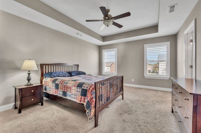 5025 Winslow Dr, Mount Juliet, TN 37122