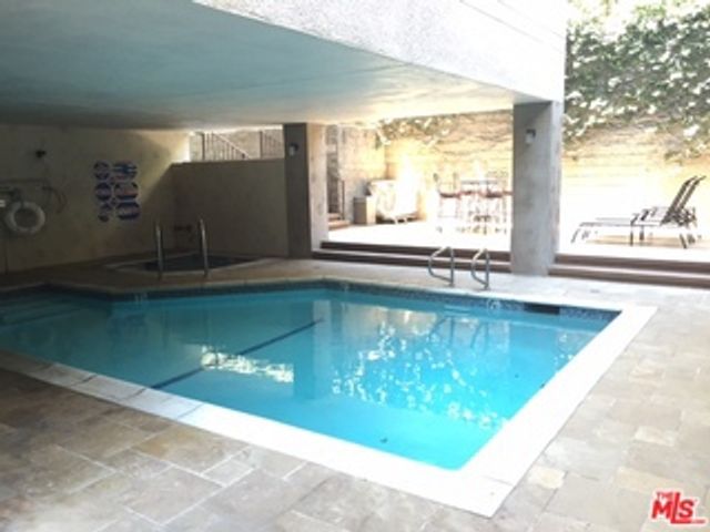 137 S PALM Drive 504, Beverly Hills, CA 90212