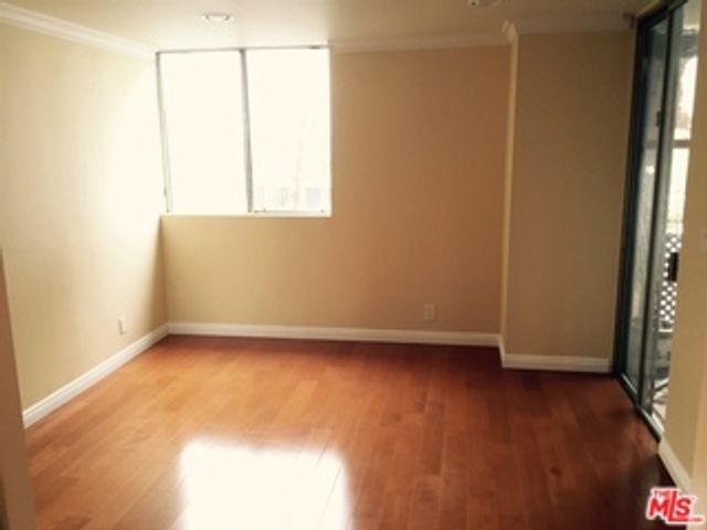 137 S PALM Drive 504, Beverly Hills, CA 90212