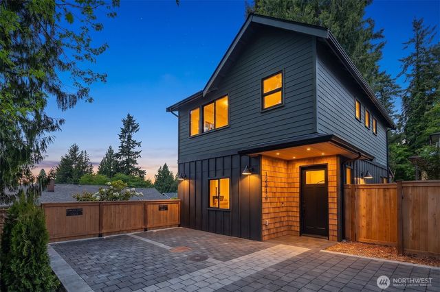 12414 NE 72nd Street, Kirkland, WA 98033