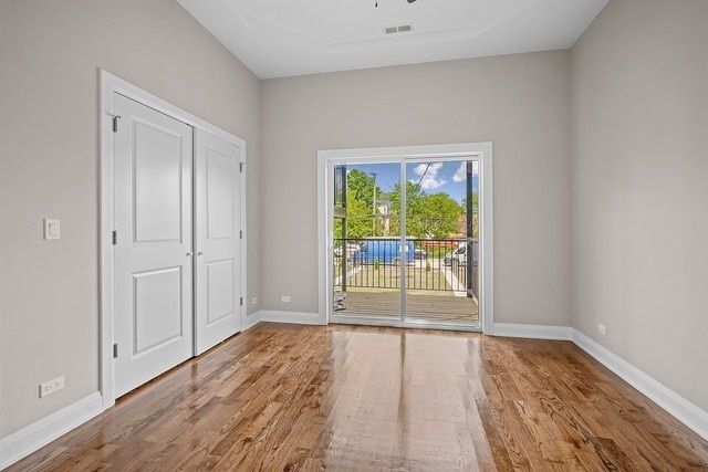 607 N Central Avenue 1, Chicago, IL 60644