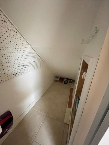 8600 SW 109th Avenue 4220, Miami, FL 33173