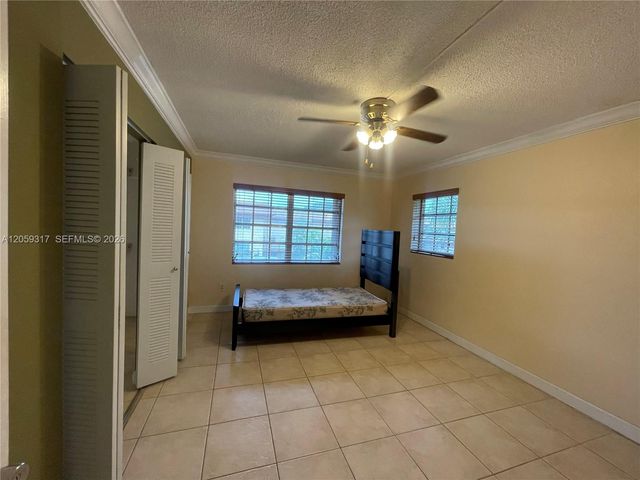 8600 SW 109th Avenue 4220, Miami, FL 33173