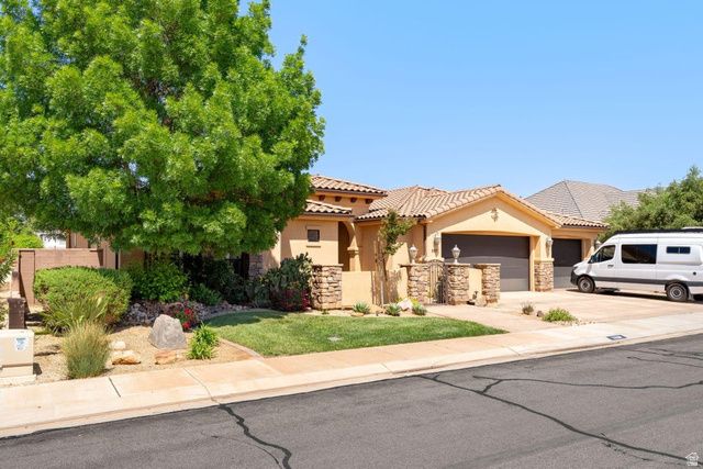 997 E 4430 S, Washington, UT 84780