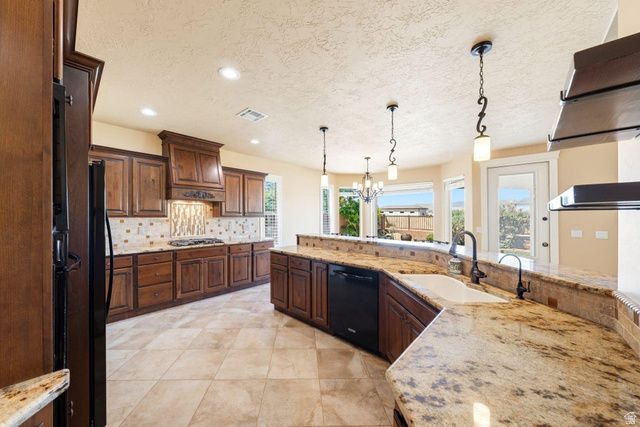 997 E 4430 S, Washington, UT 84780