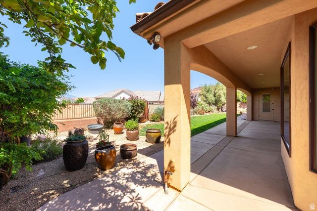 997 E 4430 S, Washington, UT 84780