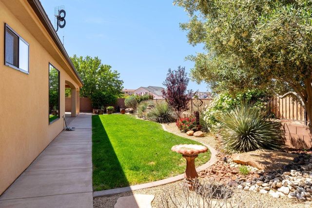 997 E 4430 S, Washington, UT 84780