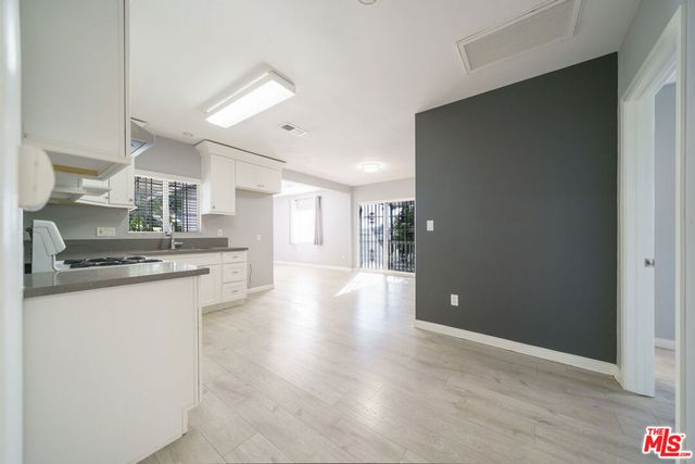 117 S Virgil Avenue, Los Angeles, CA 90004