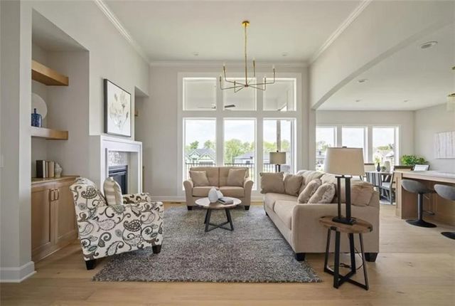 8156 Roundtree Street, Lenexa, KS 66220