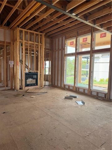 8156 Roundtree Street, Lenexa, KS 66220
