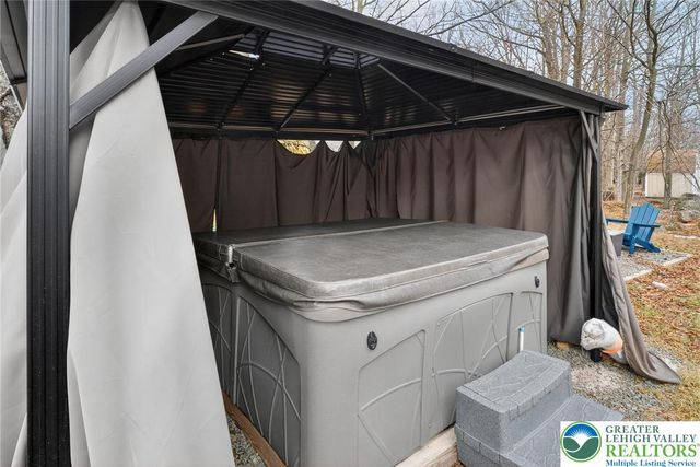 6250 Park Place, Coolbaugh Twp, PA 18466