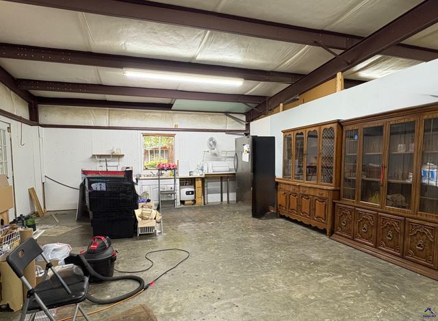 323 Giles Road, Byron, GA 31008