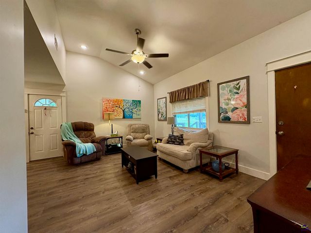 323 Giles Road, Byron, GA 31008