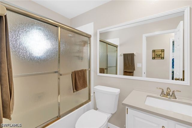 1443 Larkspur DR, Fort Myers, FL 33901