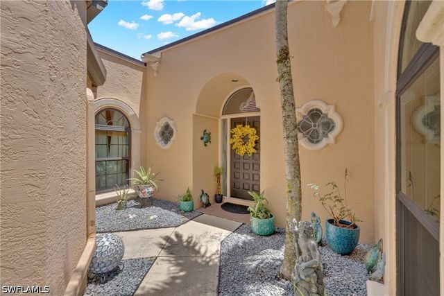 1443 Larkspur DR, Fort Myers, FL 33901