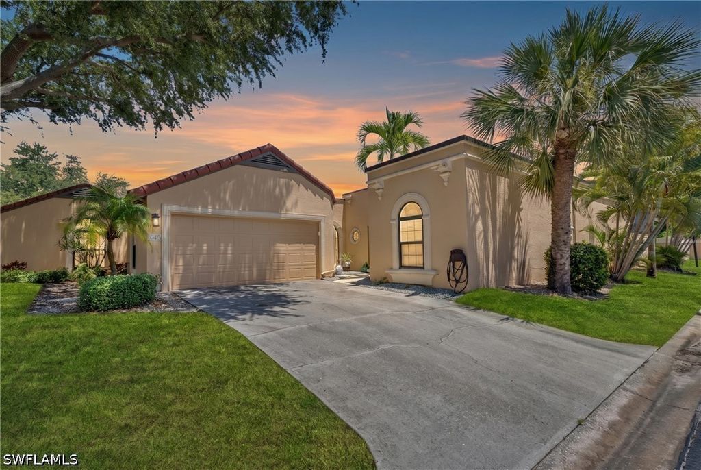 1443 Larkspur DR, Fort Myers, FL 33901