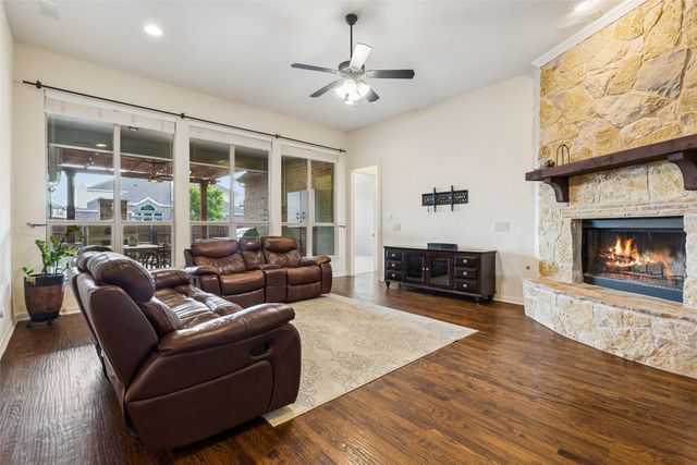 7705 Glenmere Trail, Sachse, TX 75048